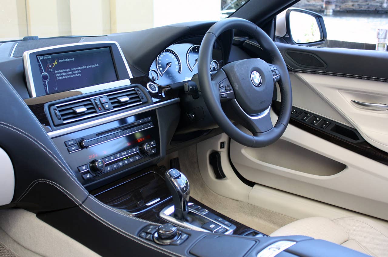 2012 BMW 6-Series Convertible interior