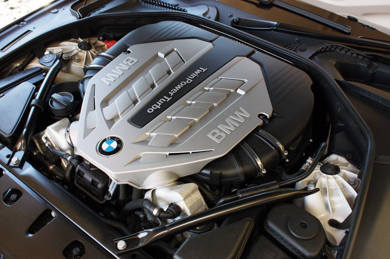 2012 BMW 6-Series Convertible engine