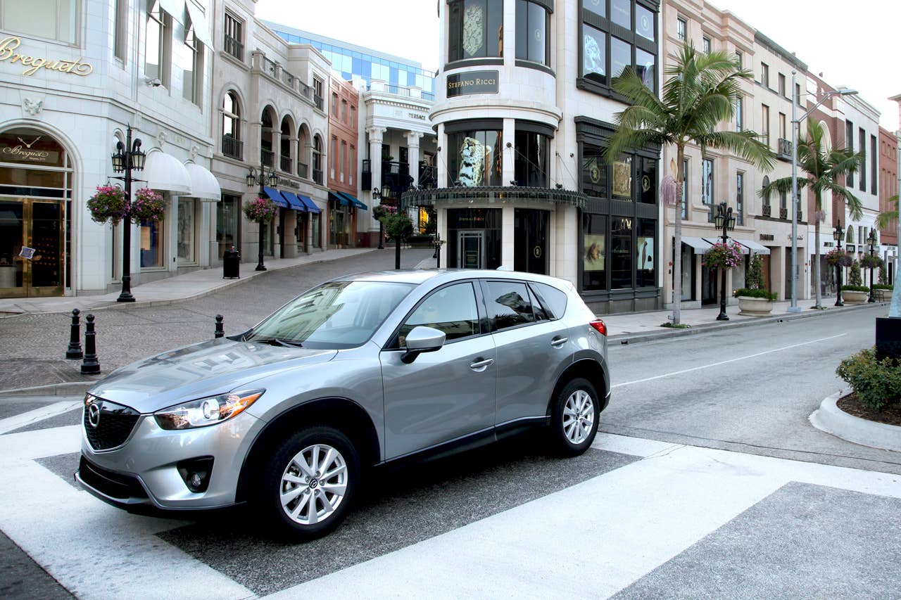 2014 Mazda CX-5 front 3/4