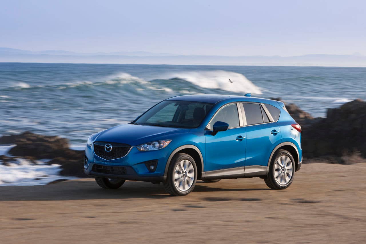 2014 Mazda CX-5 front 3/4