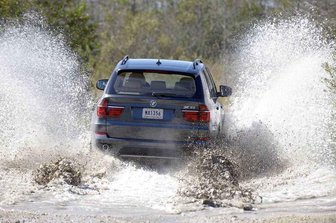 The BMW X5 (02/2010)