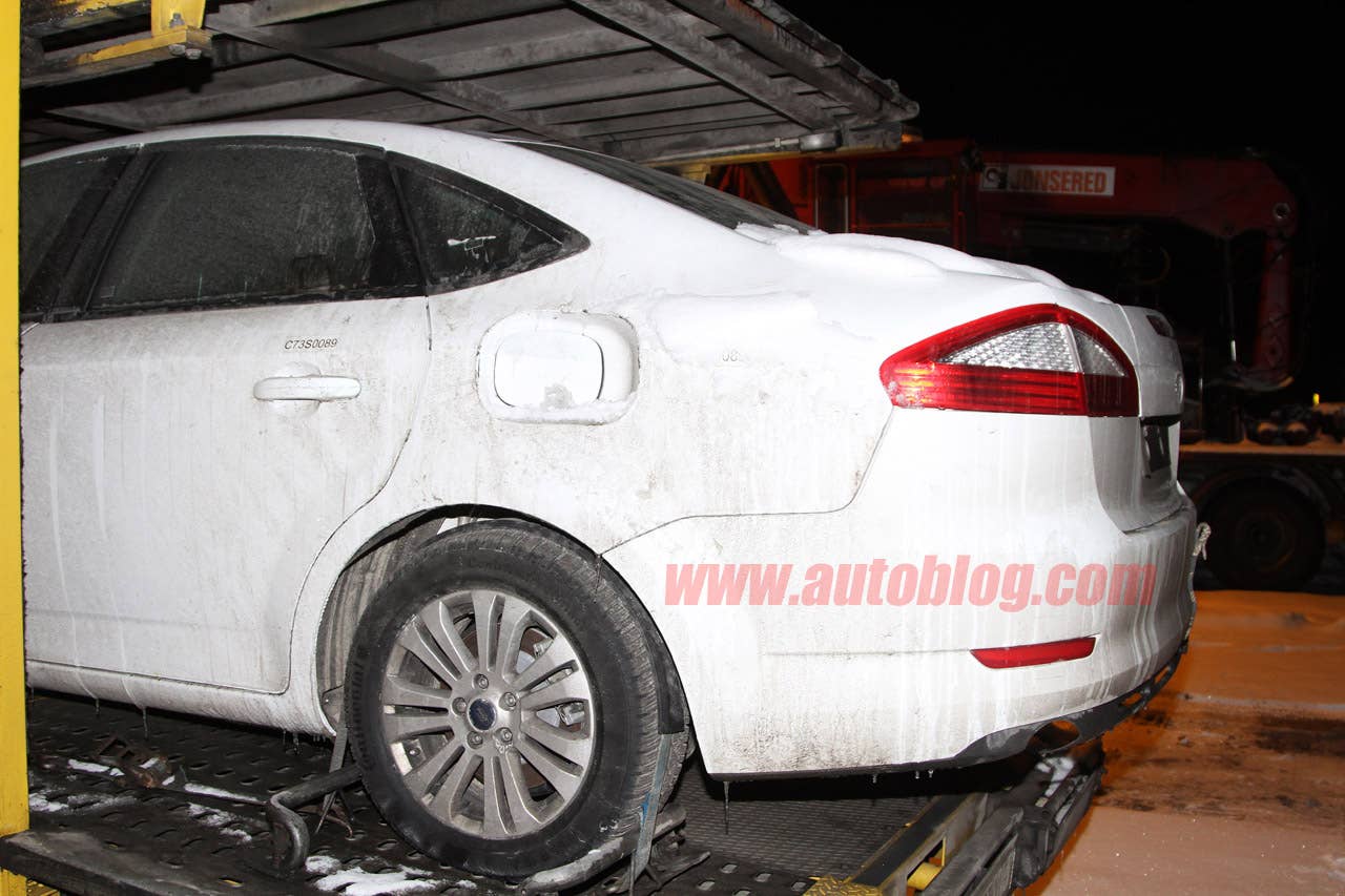Spy Shots: Next-Generation Ford Mondeo