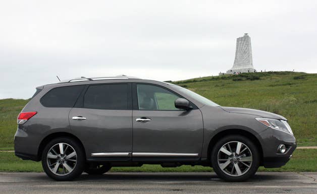 Long-term 2013 Nissan Pathfinder in OBX with Wright Bros. monument