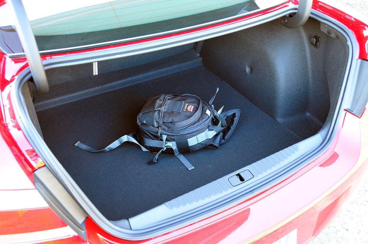 2012 Buick Verano trunk
