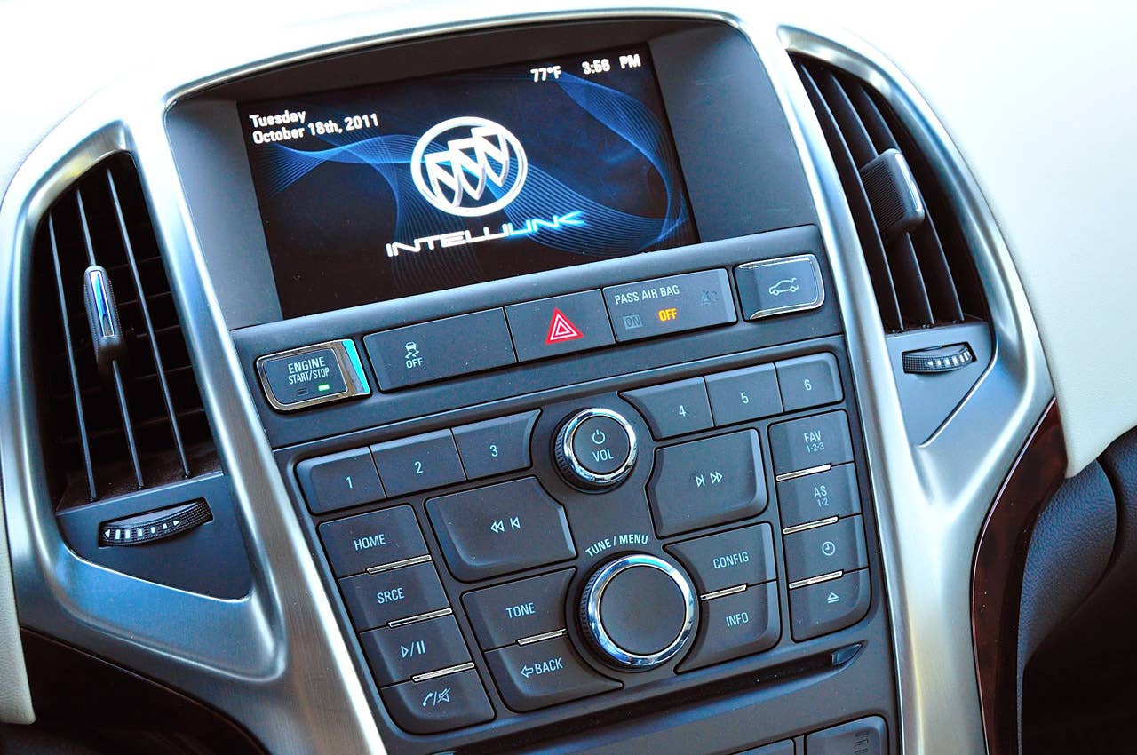 2012 Buick Verano instrument panel