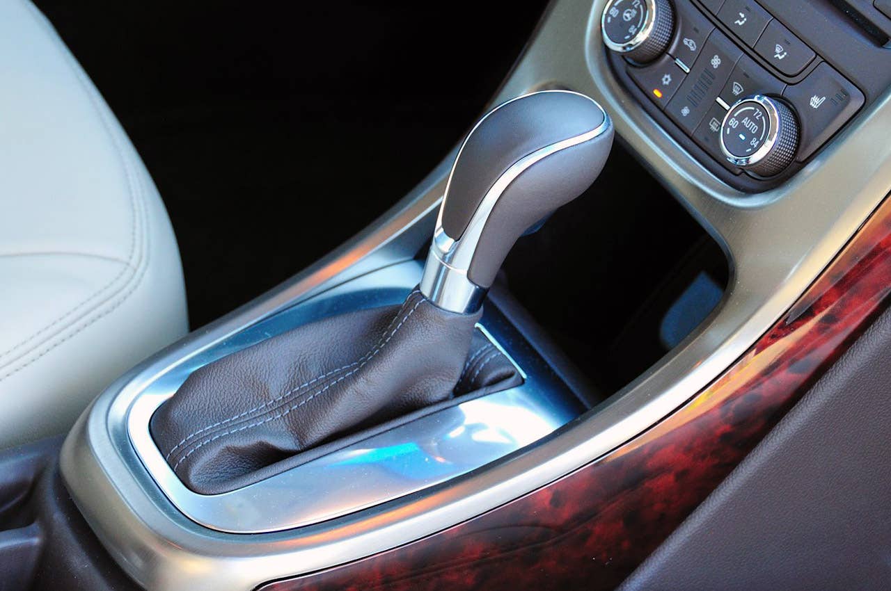 2012 Buick Verano shifter