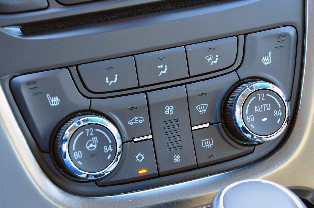 2012 Buick Verano climate controls