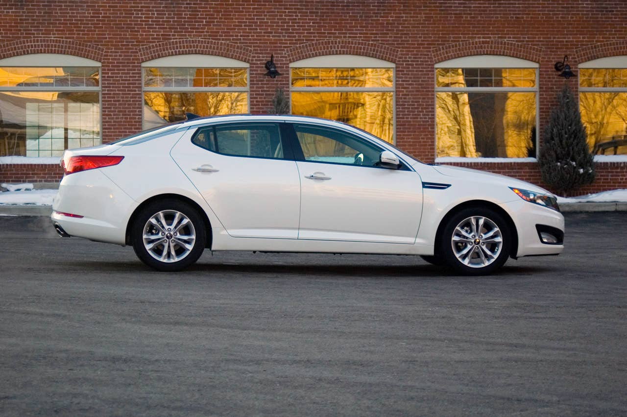 2011 Kia Optima EX side view