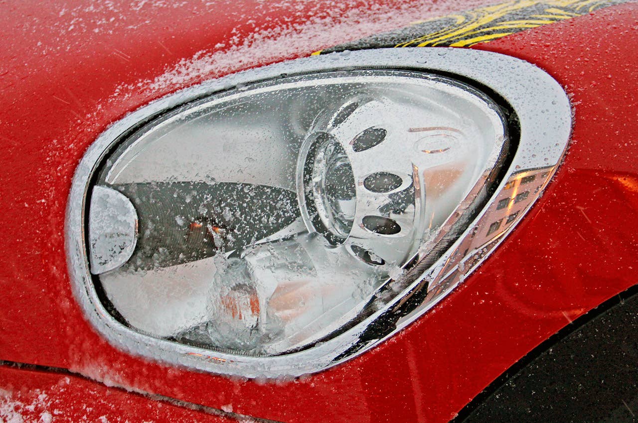 2012 Mini Countryman Cooper S John Cooper Works headlight