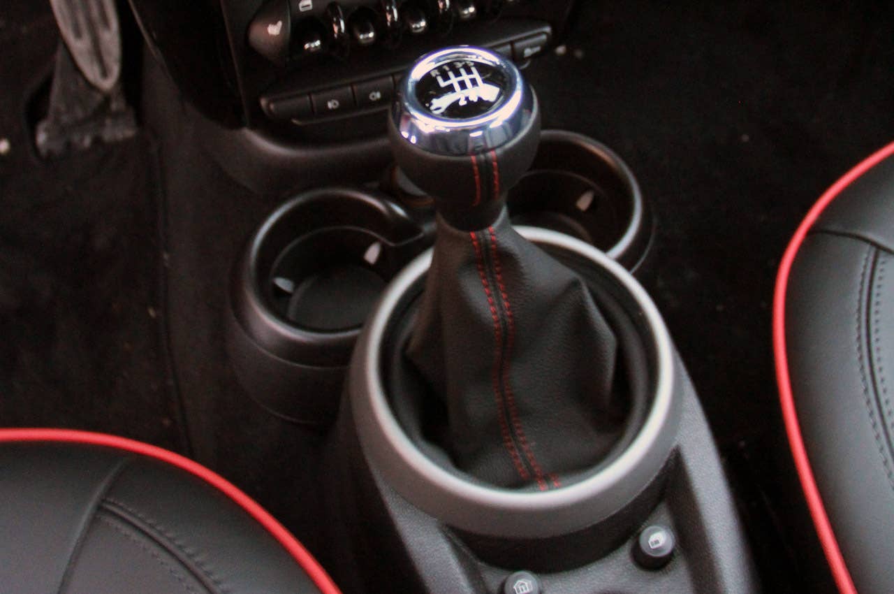 2012 Mini Countryman Cooper S John Cooper Works shifter