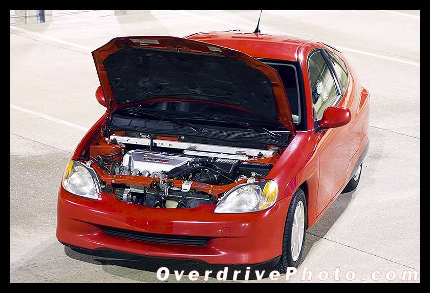 Honda Insight with K20A2 Swap with hood up