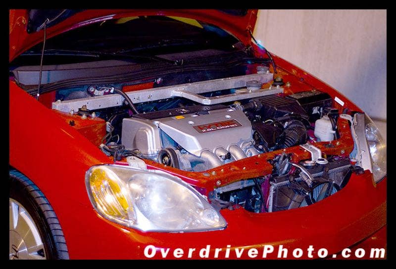 Honda Insight with K20A2 Swap engine bay