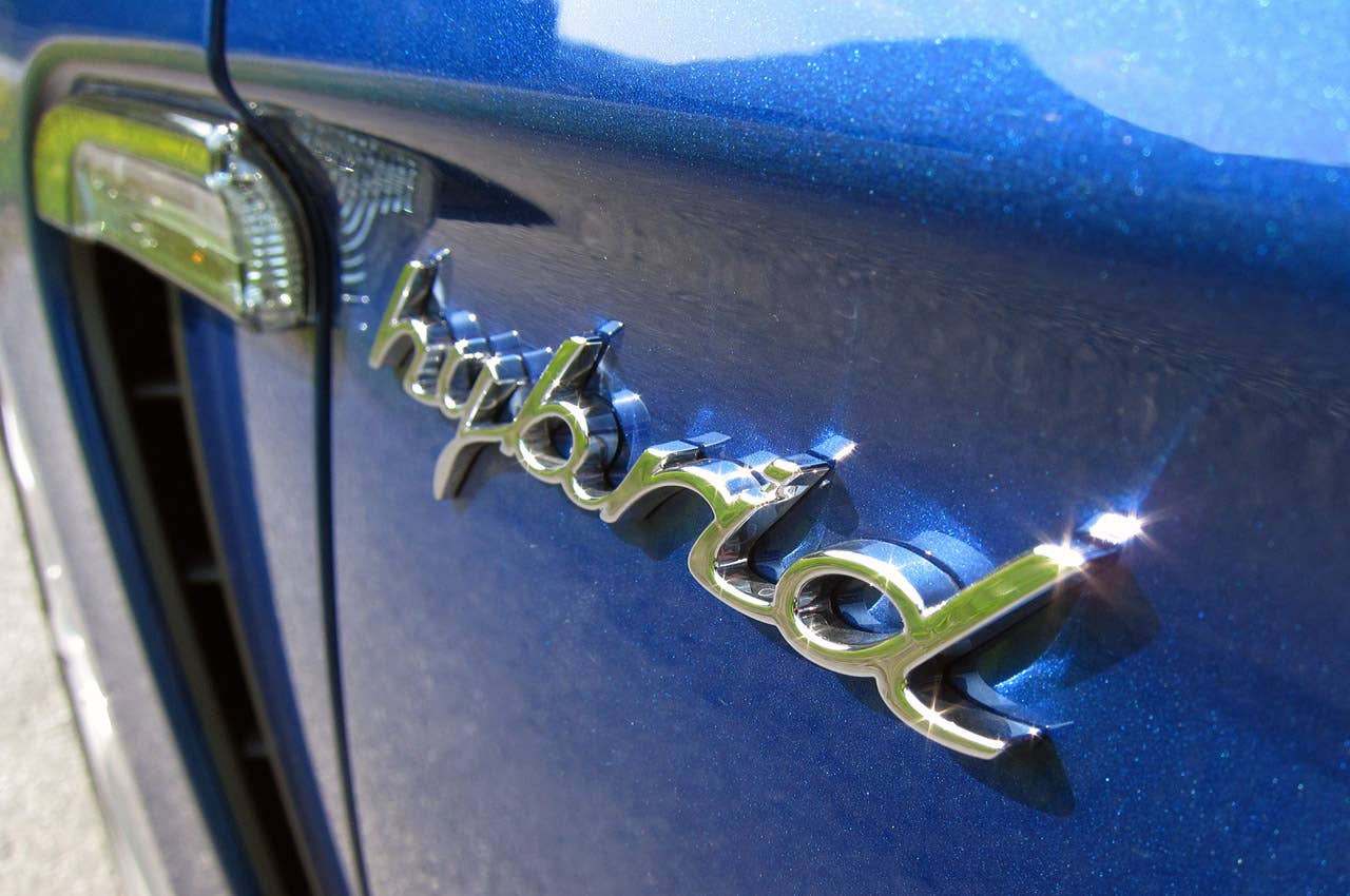 2012 Porsche Panamera S Hybrid badge