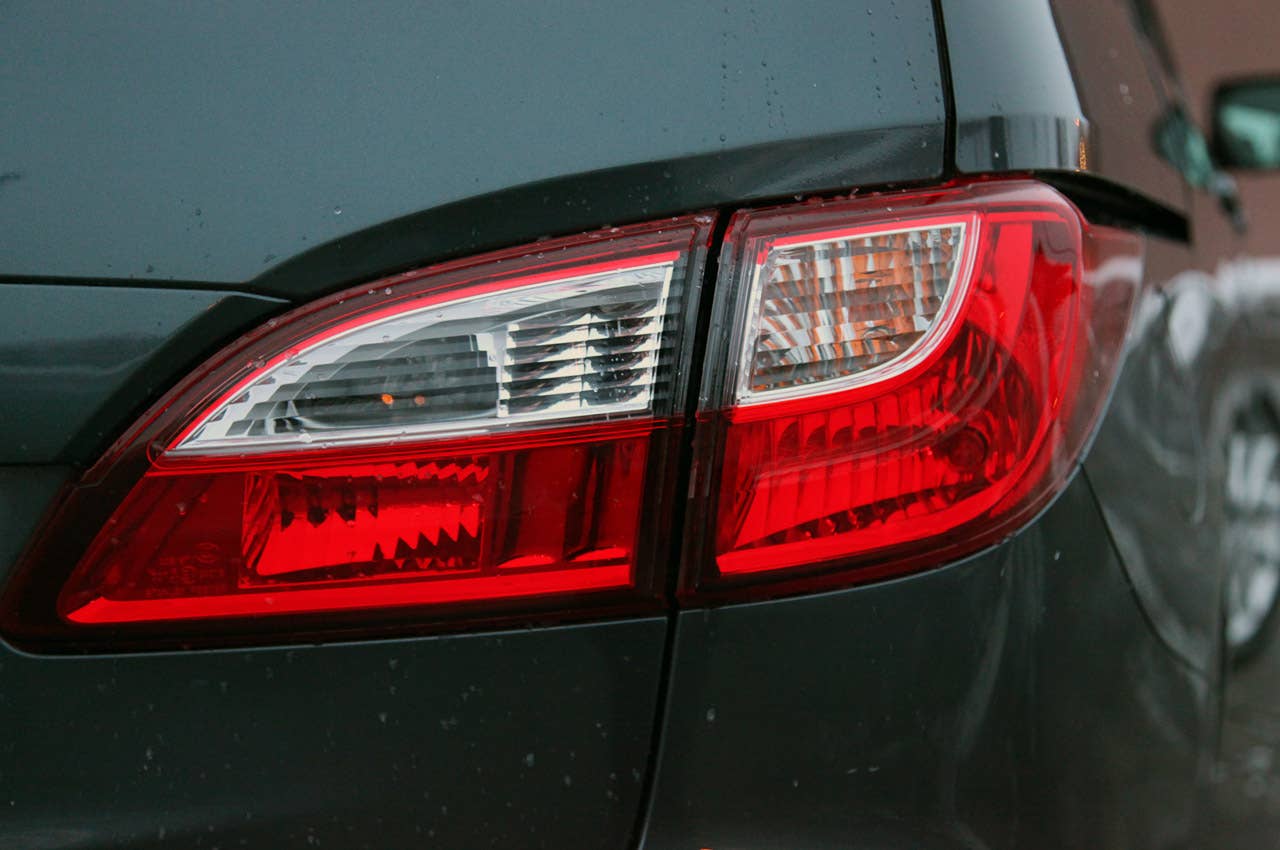 2012 Mazda5 taillight