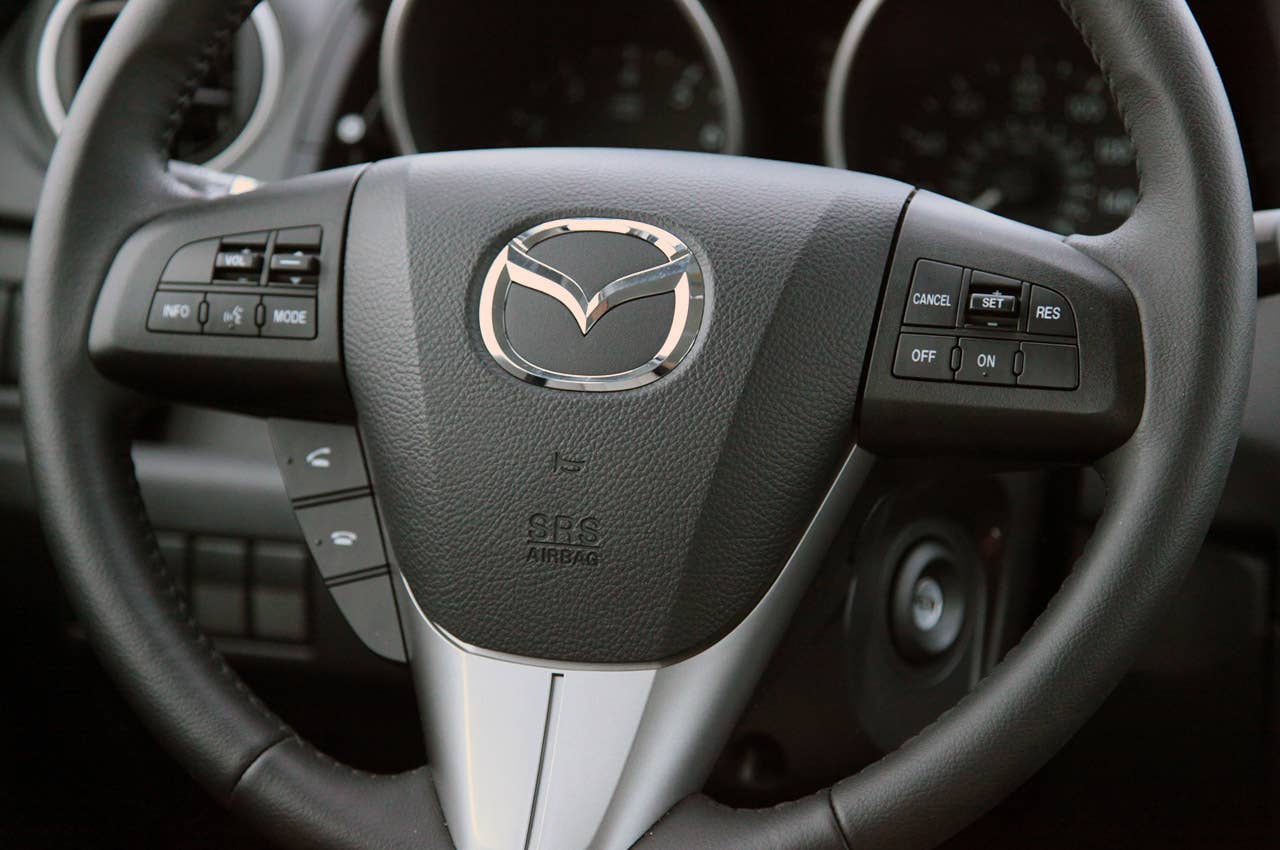 2012 Mazda5 steering wheel