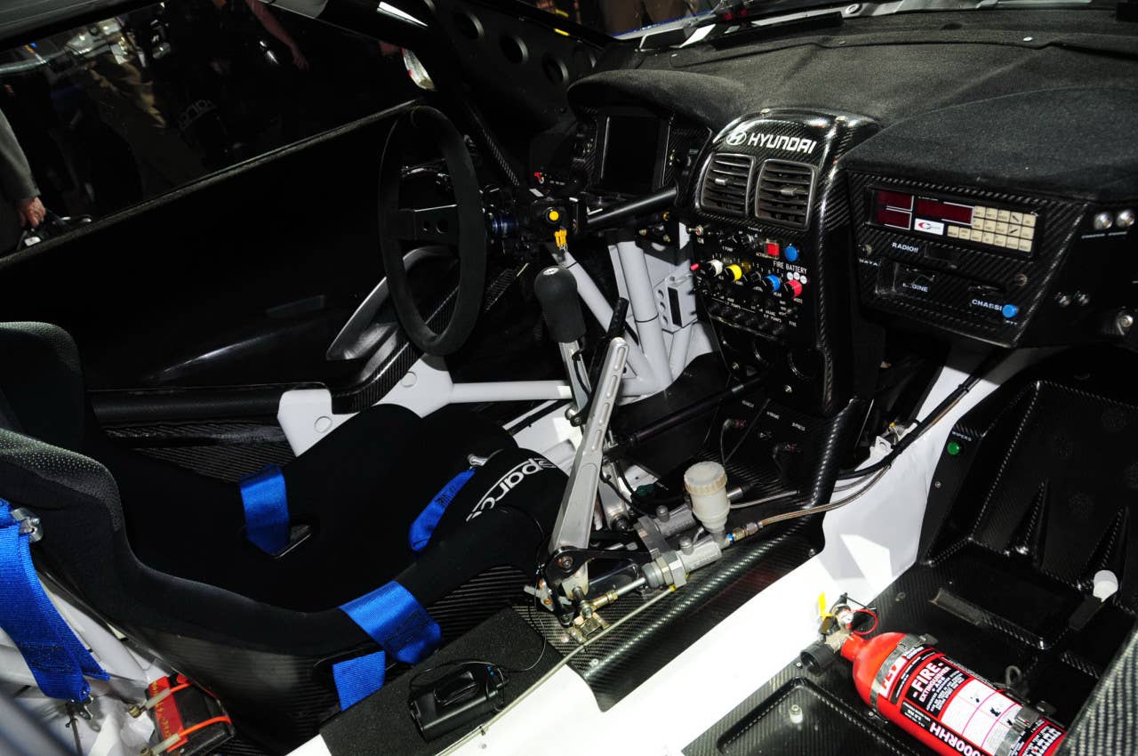 Hyundai Veloster Rally Car: Chicago 2011