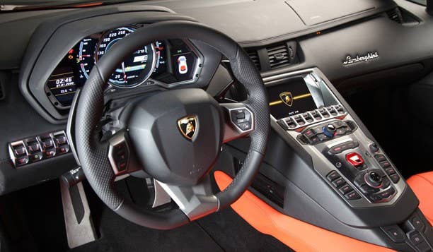 Lamborghini Aventador Interior