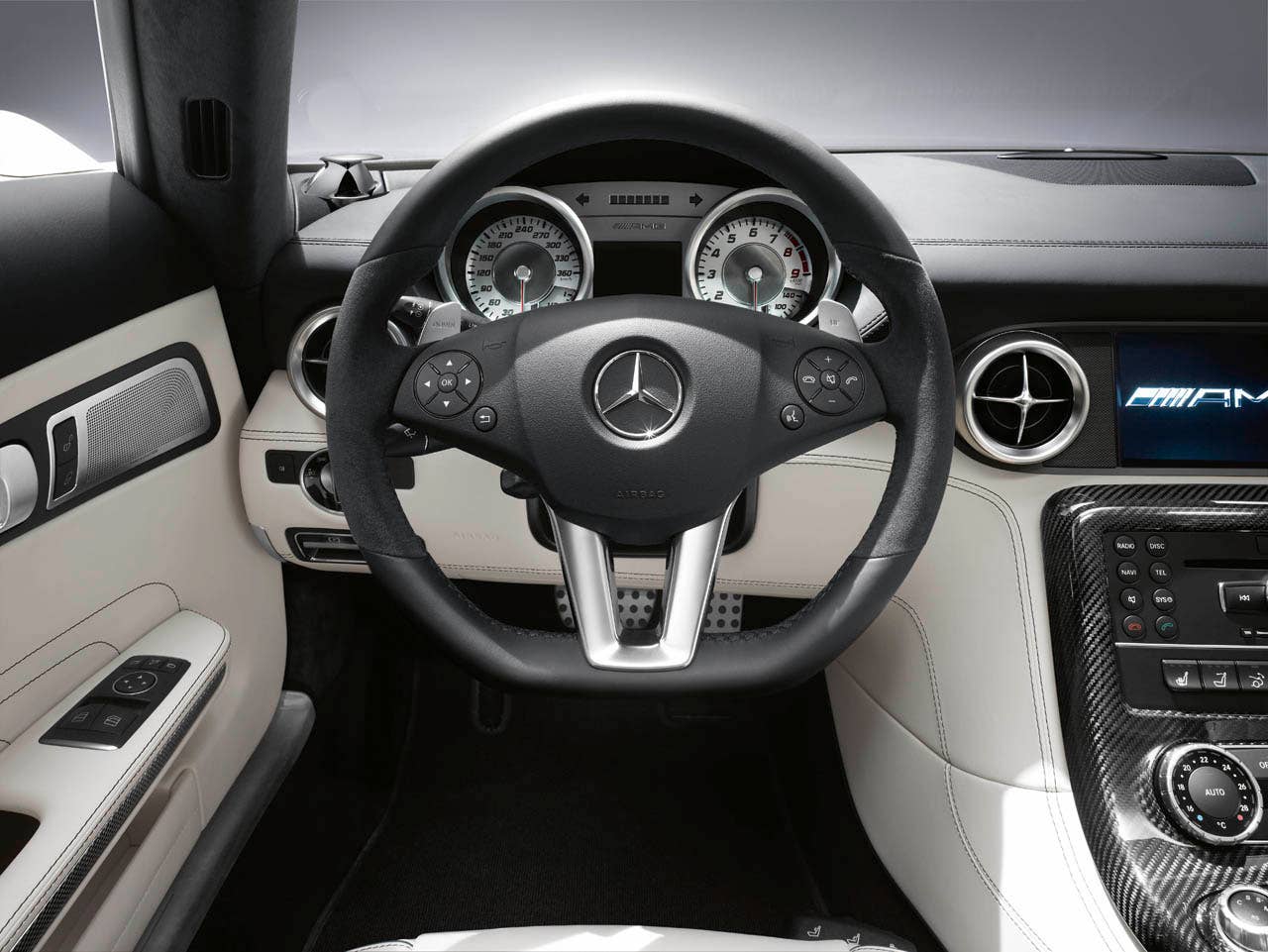 SLS Roadster  ( R 197 )  2011