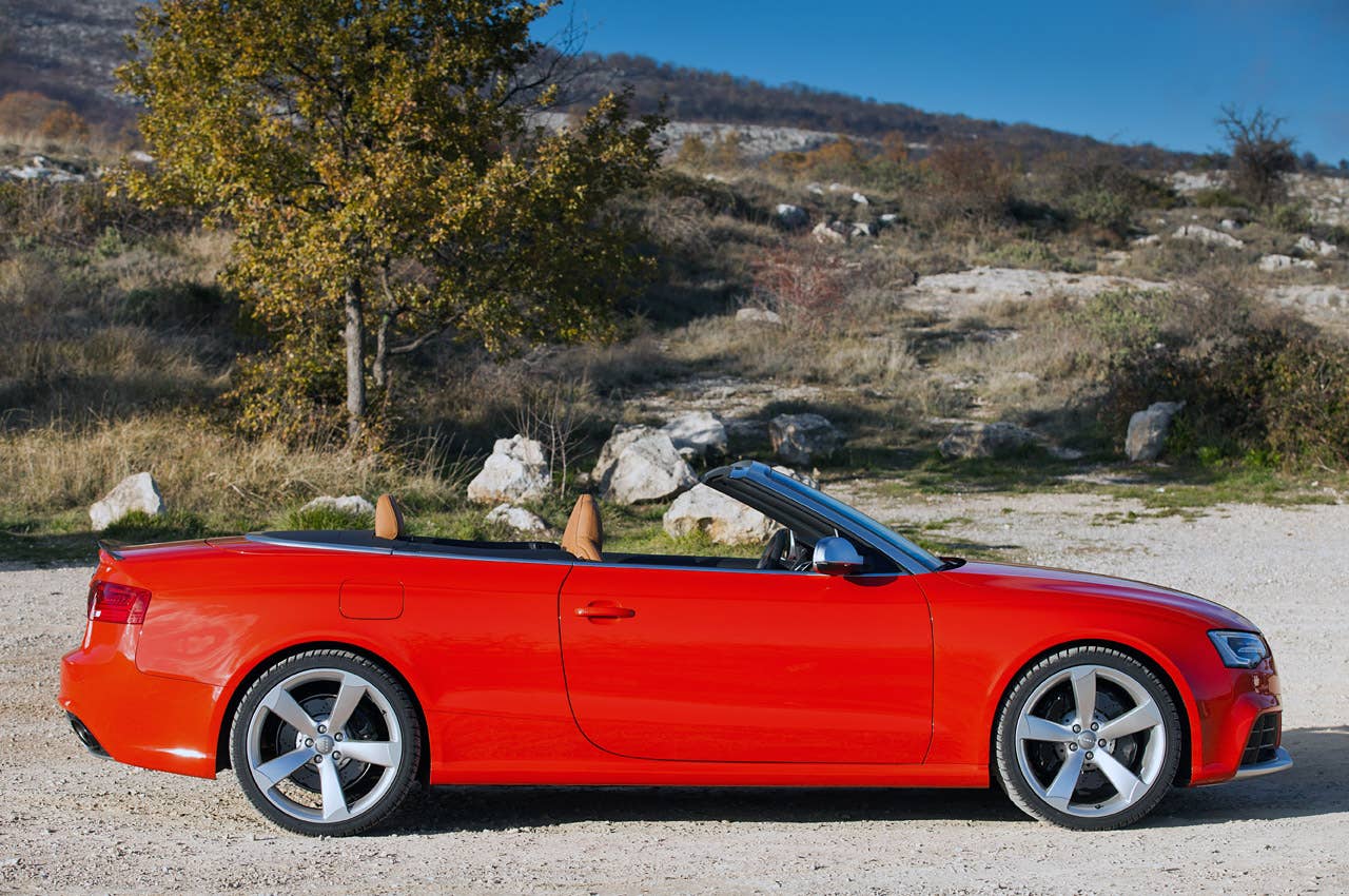 2014 Audi RS5 Cabriolet side view