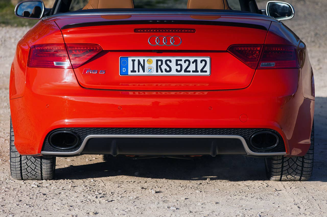 2014 Audi RS5 Cabriolet rear detail