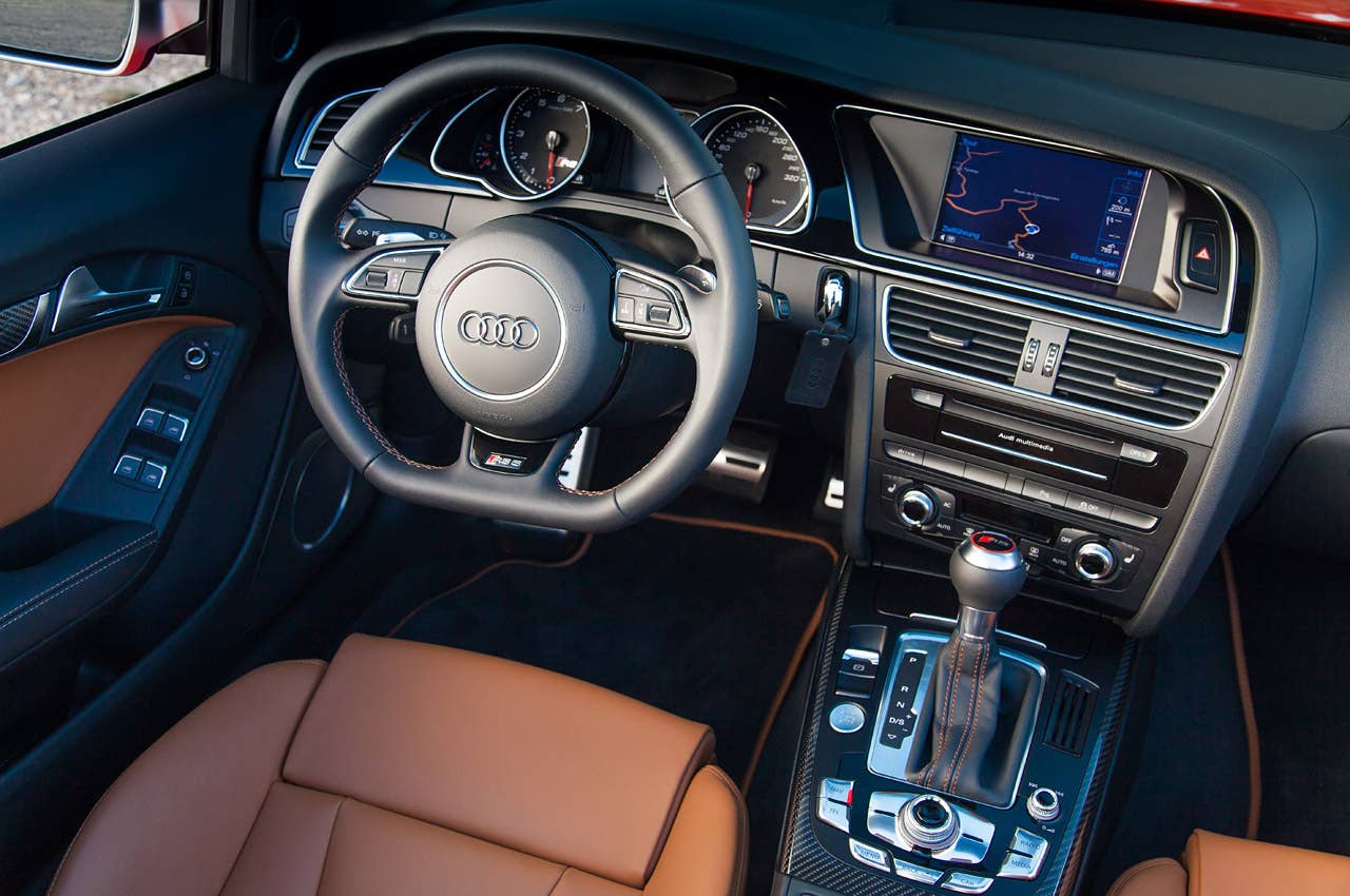 2014 Audi RS5 Cabriolet interior