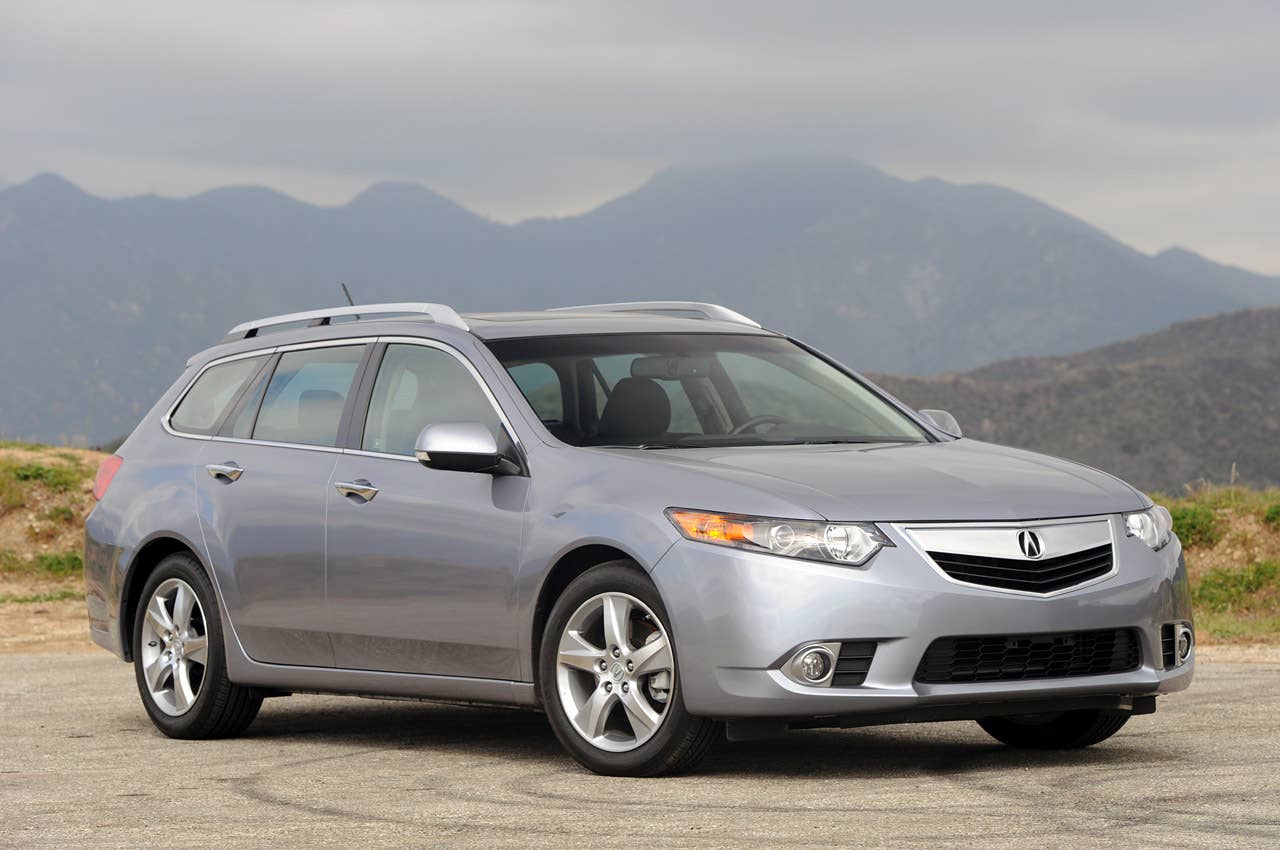 2011 Acura TSX Sport Wagon front 3/4 view