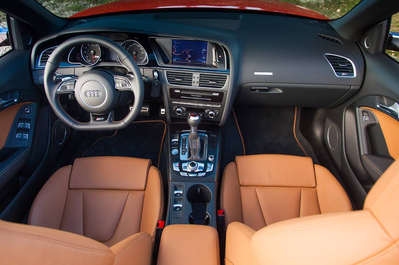 2014 Audi RS5 Cabriolet interior