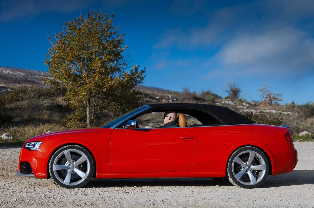 2014 Audi RS5 Cabriolet side view