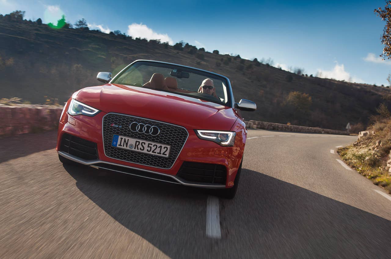 2014 Audi RS5 Cabriolet driving