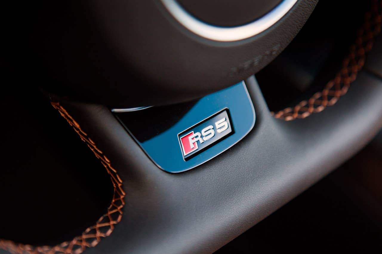 2014 Audi RS5 Cabriolet steering wheel detail