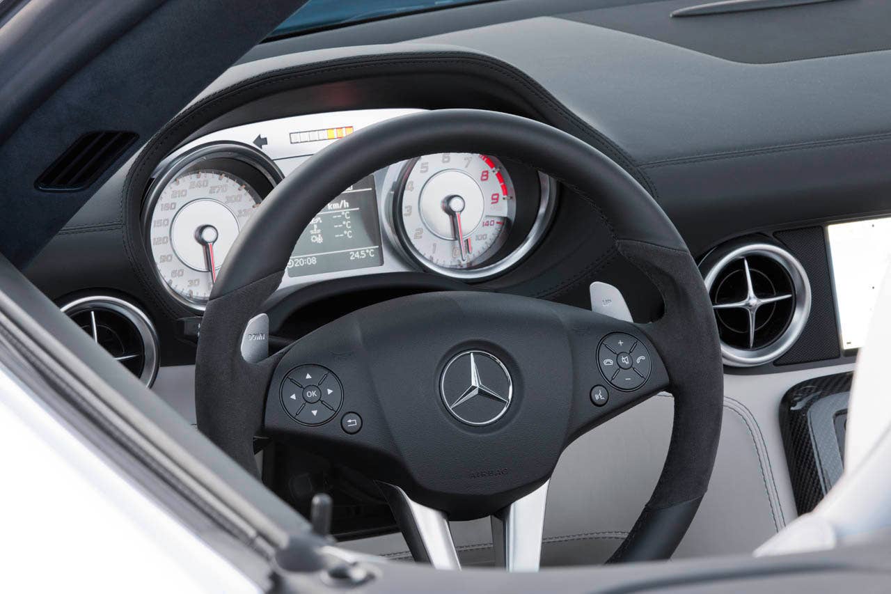 SLS AMG Roadster (R 197) 2011