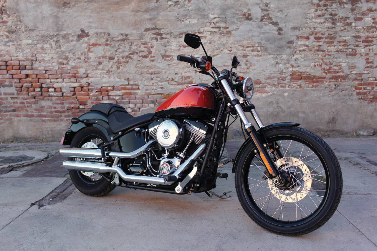 Harley-Davidson FXS Blackline Softail