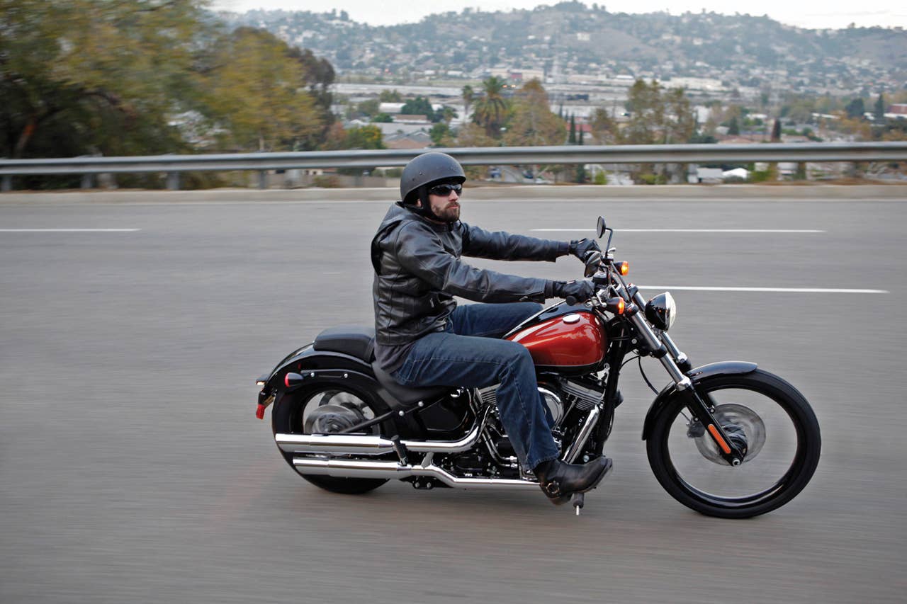 Harley-Davidson FXS Blackline Softail