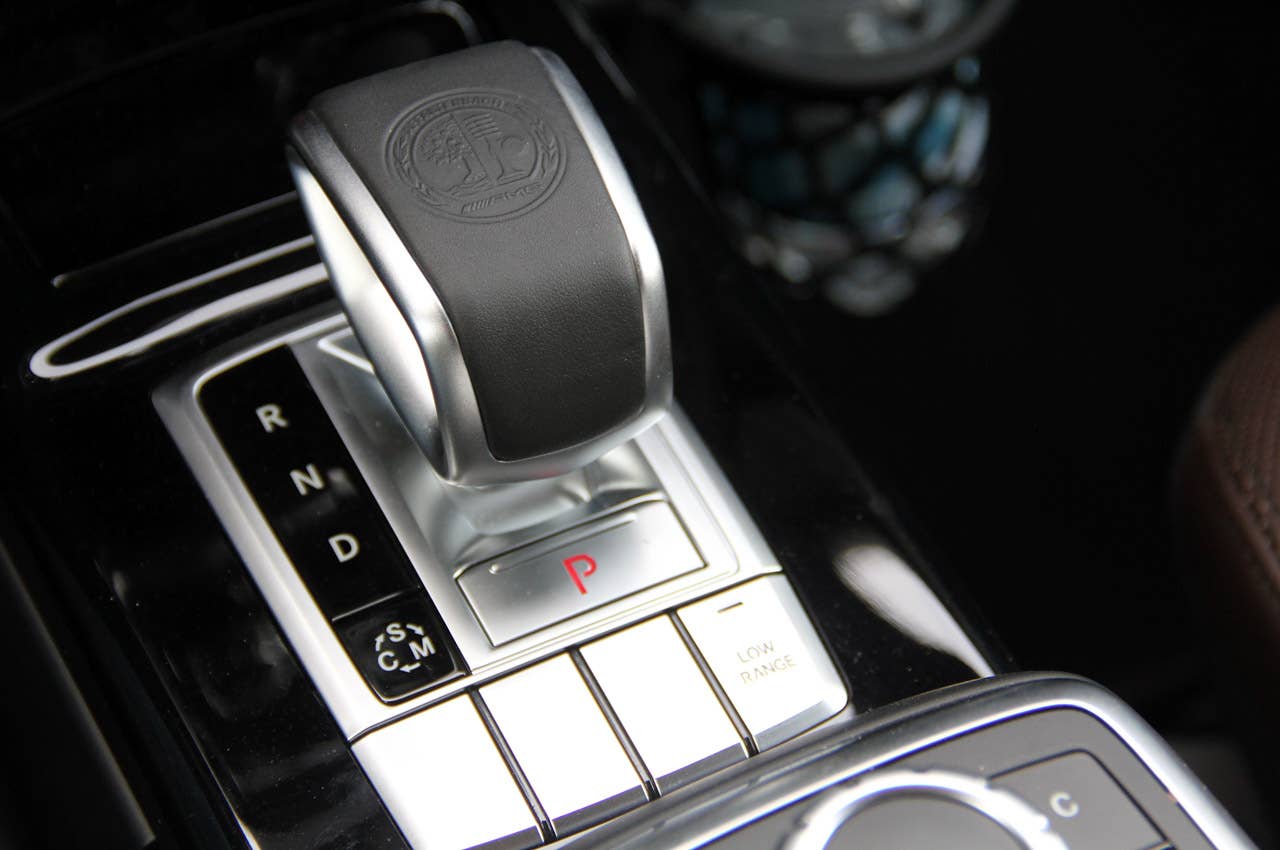 2013 Mercedes-Benz G63 AMG shifter
