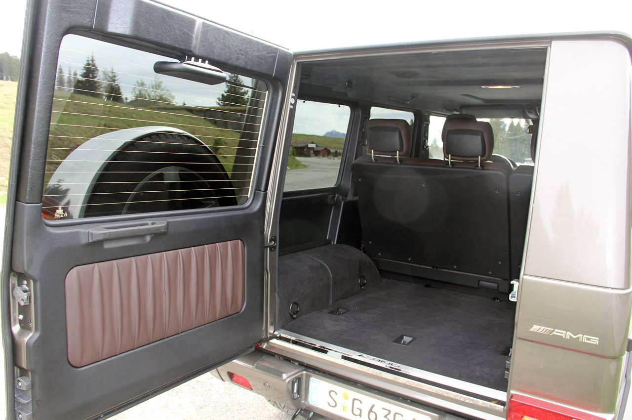 2013 Mercedes-Benz G63 AMG rear cargo area