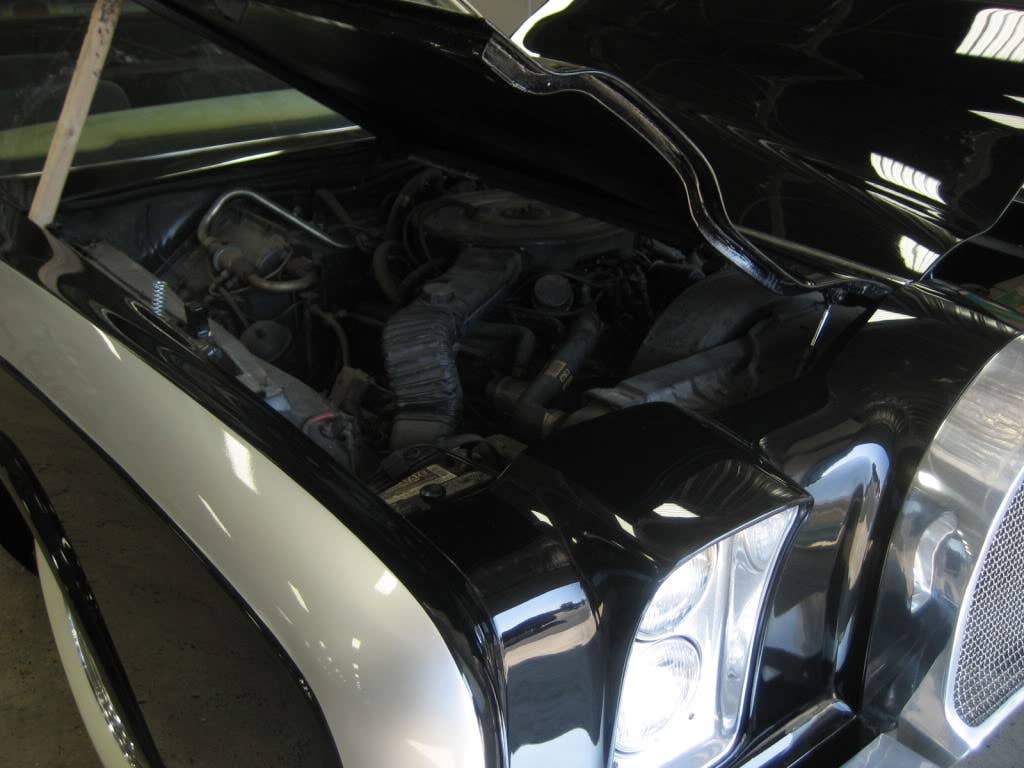 Bugatti Lincoln Custom engine bay