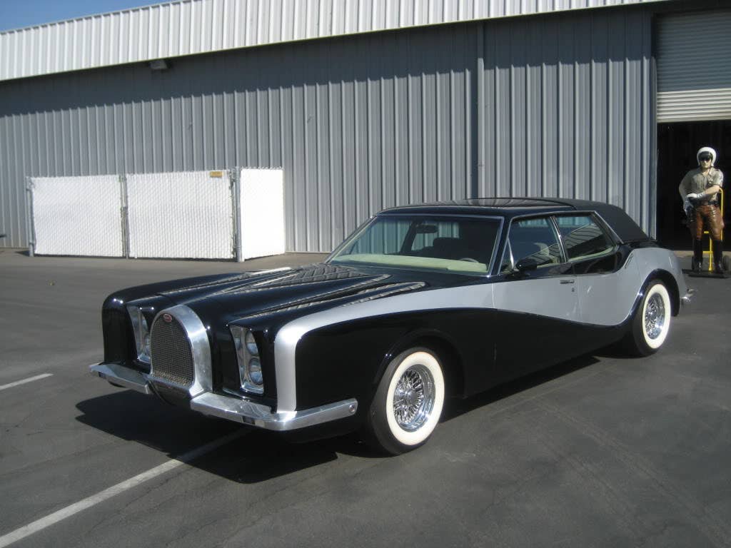 Bugatti Lincoln Custom front 3/4