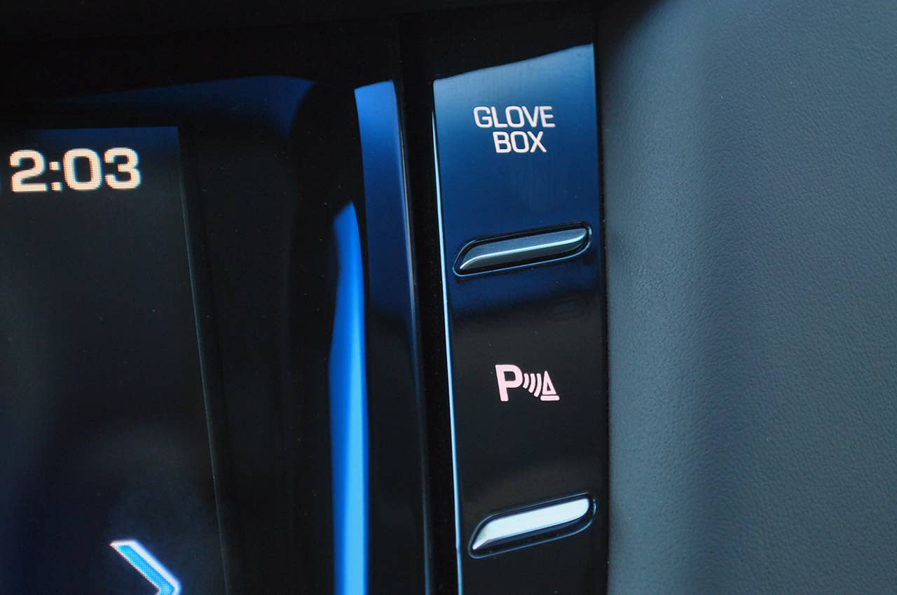 2013 Cadillac XTS instrument panel