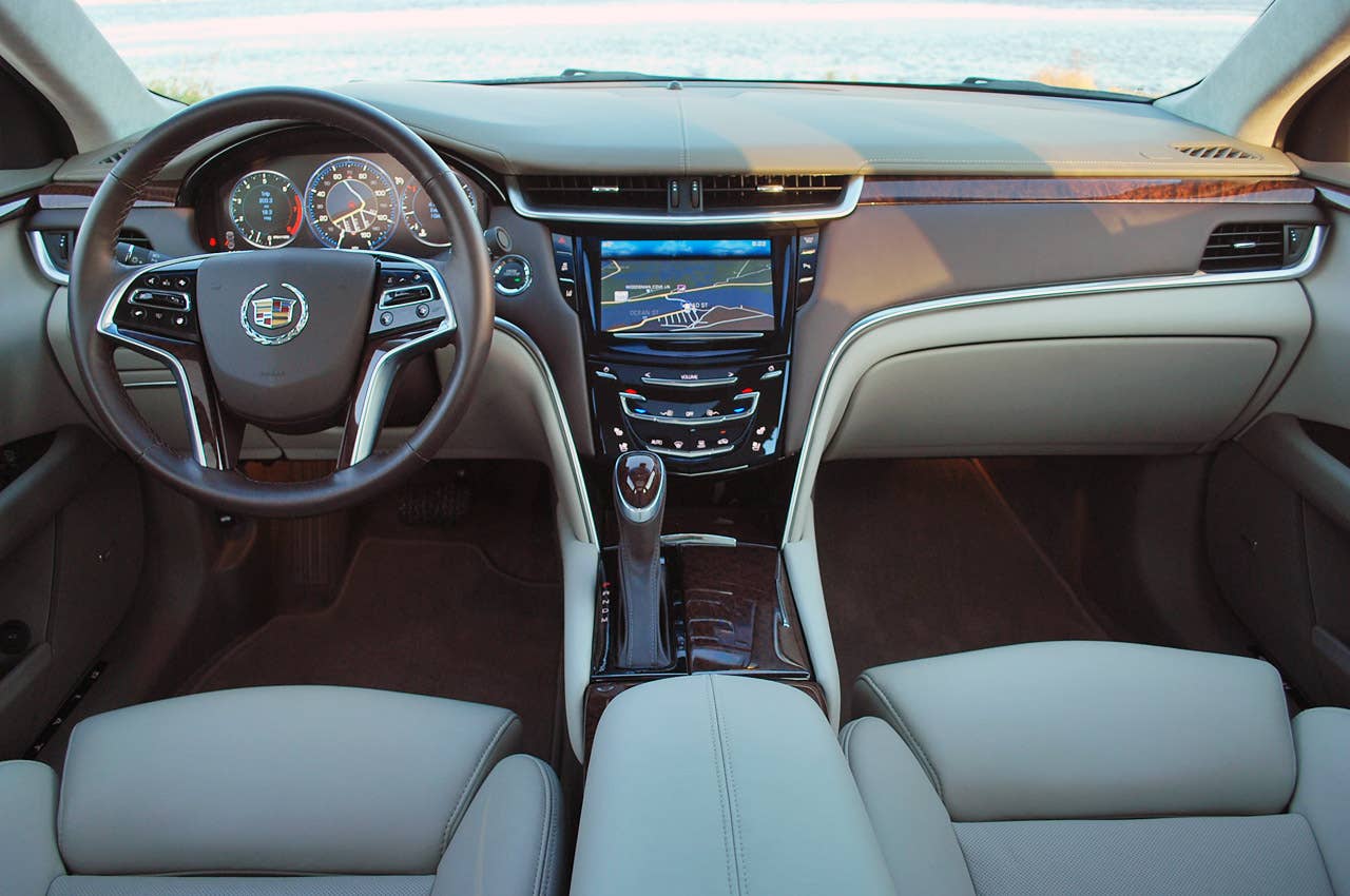 2013 Cadillac XTS interior