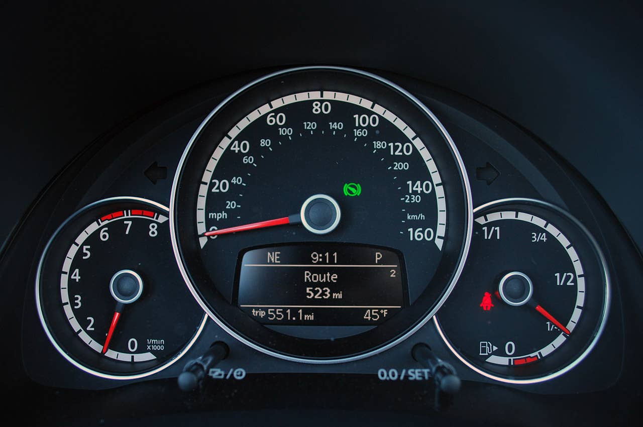 2013 Volkswagen Beetle Turbo Convertible gauges