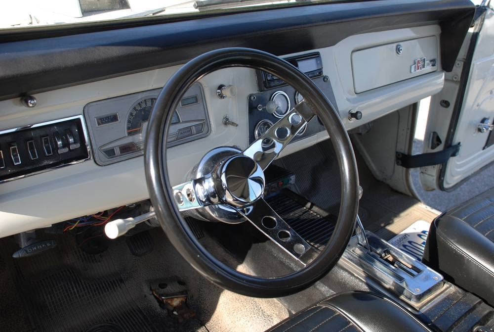 1970 Jeep Jeepster Commando Hurst cabin