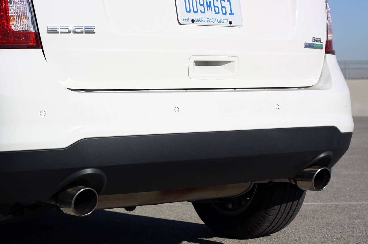 2011 Ford Edge EcoBoost rear bumper