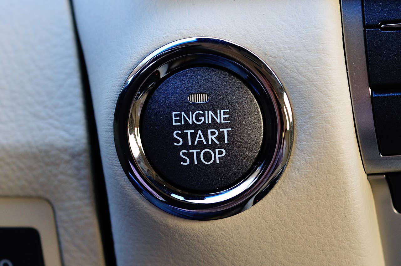 2013 Lexus LS start button