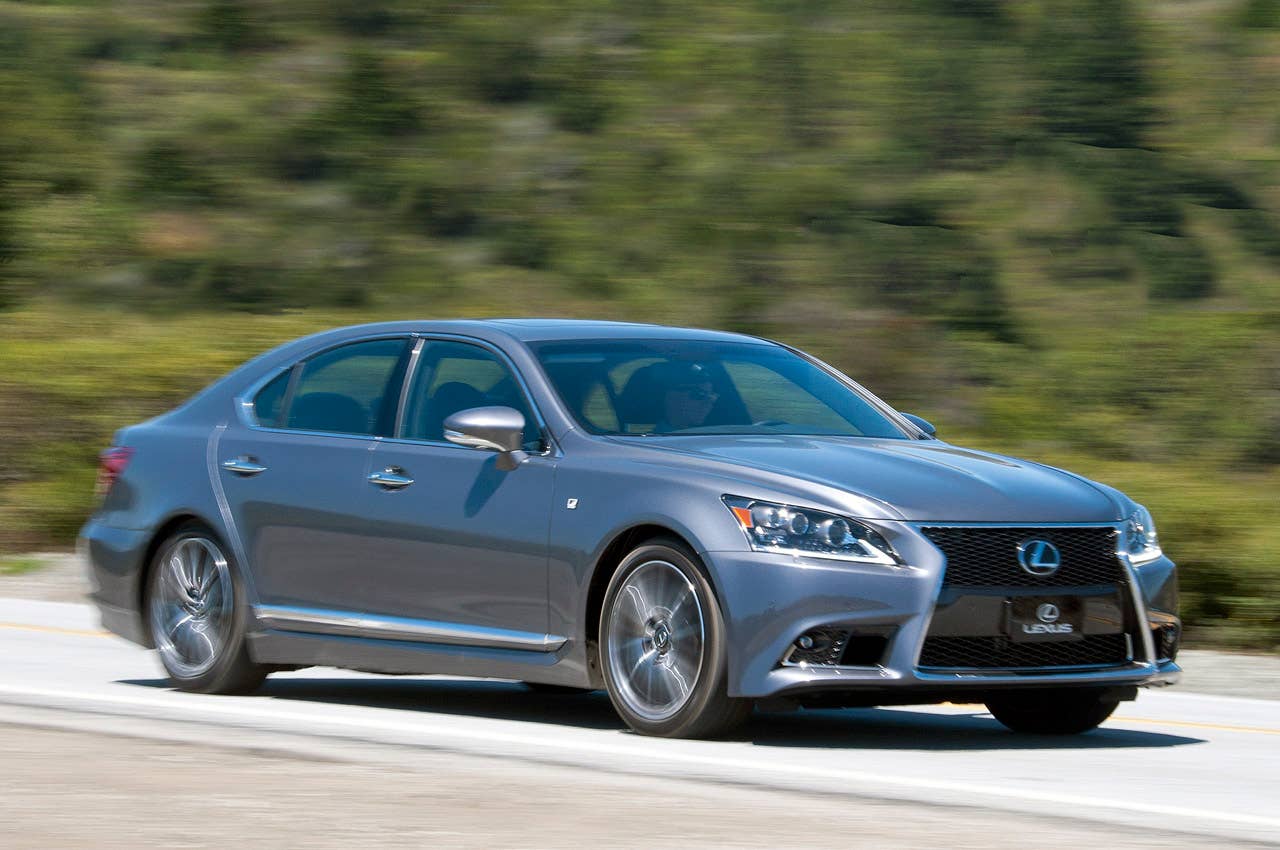 2013 Lexus LS driving