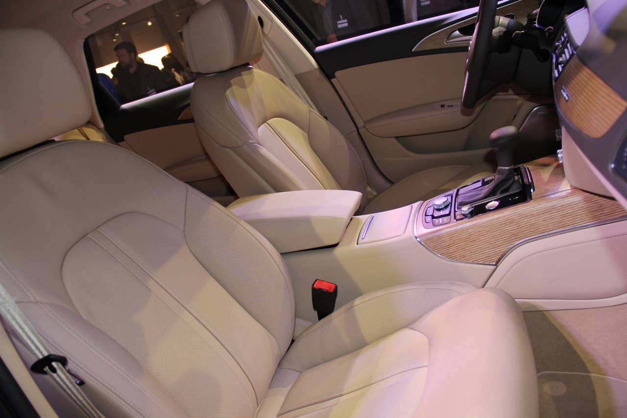 2012 Audi A6 Avant interior live unveiling