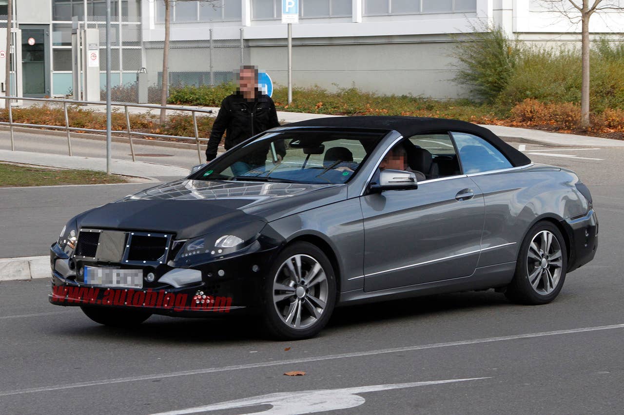 Mercedes-Benz E-Class Cabriolet spy shots