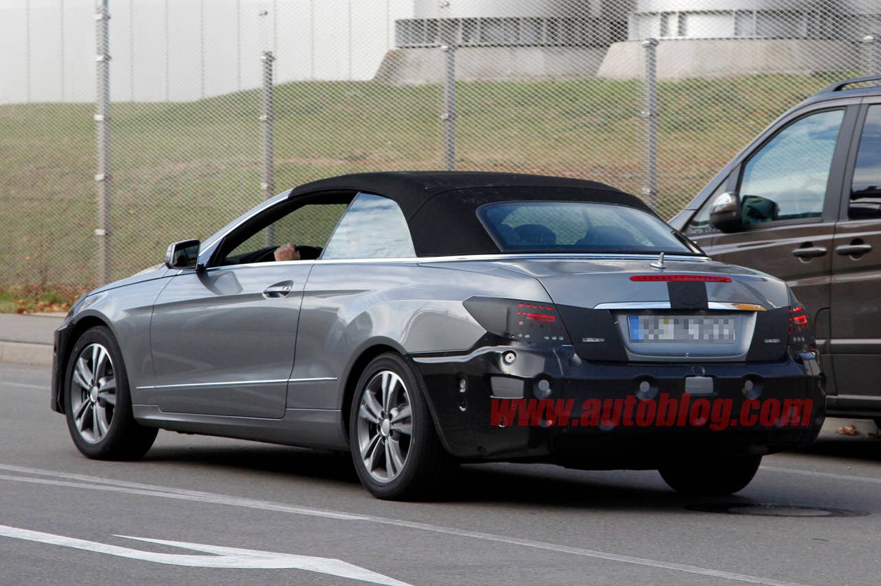 Mercedes-Benz E-Class Cabriolet spy shots