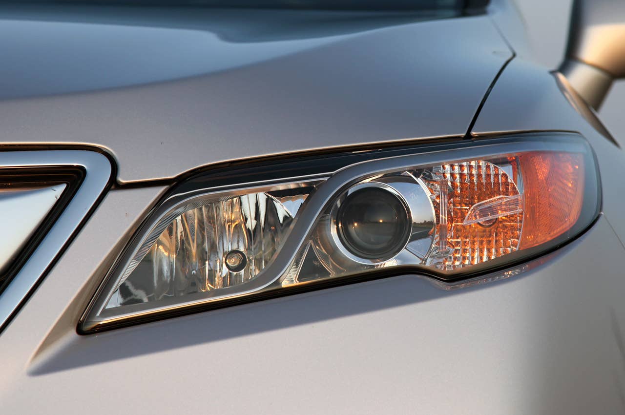 2013 Acura RDX headlight