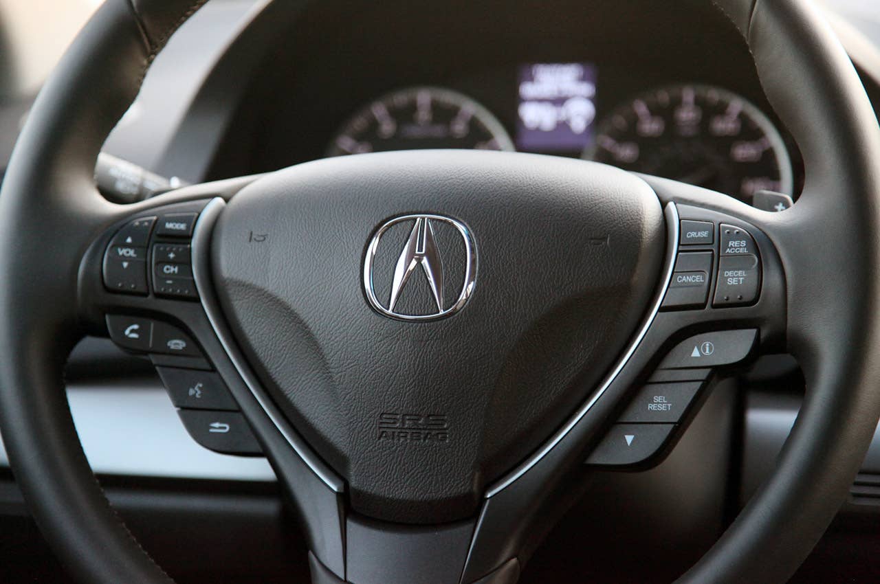 2013 Acura RDX steering wheel