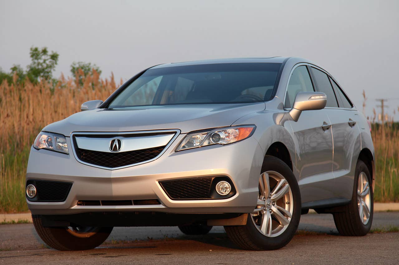 2013 Acura RDX front 3/4 view